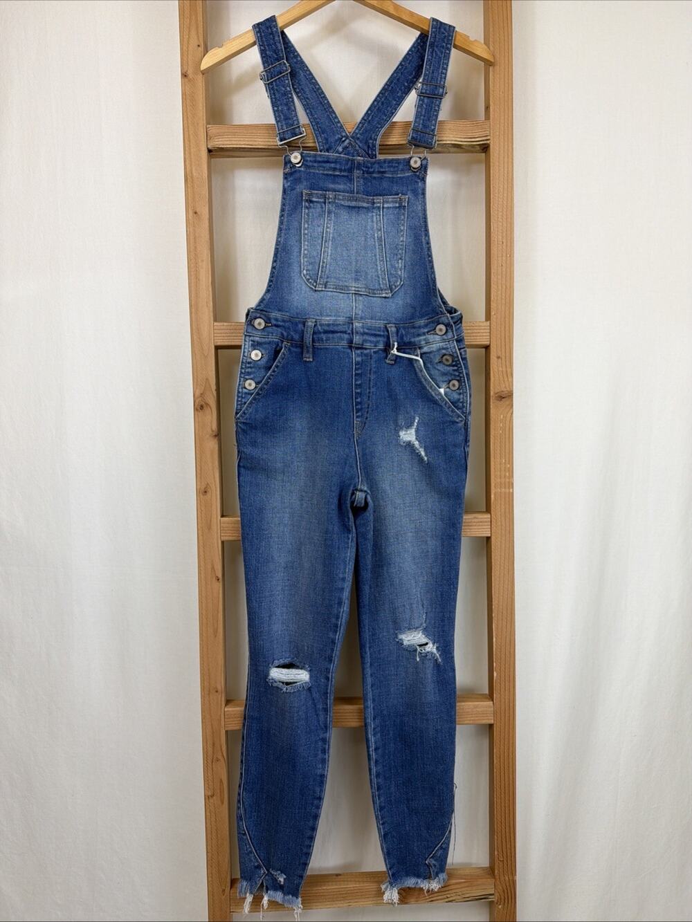 NWT KanCan Blue Distressed Pockets Adjustable Straps Denim Overalls #1427 SZ SM.
